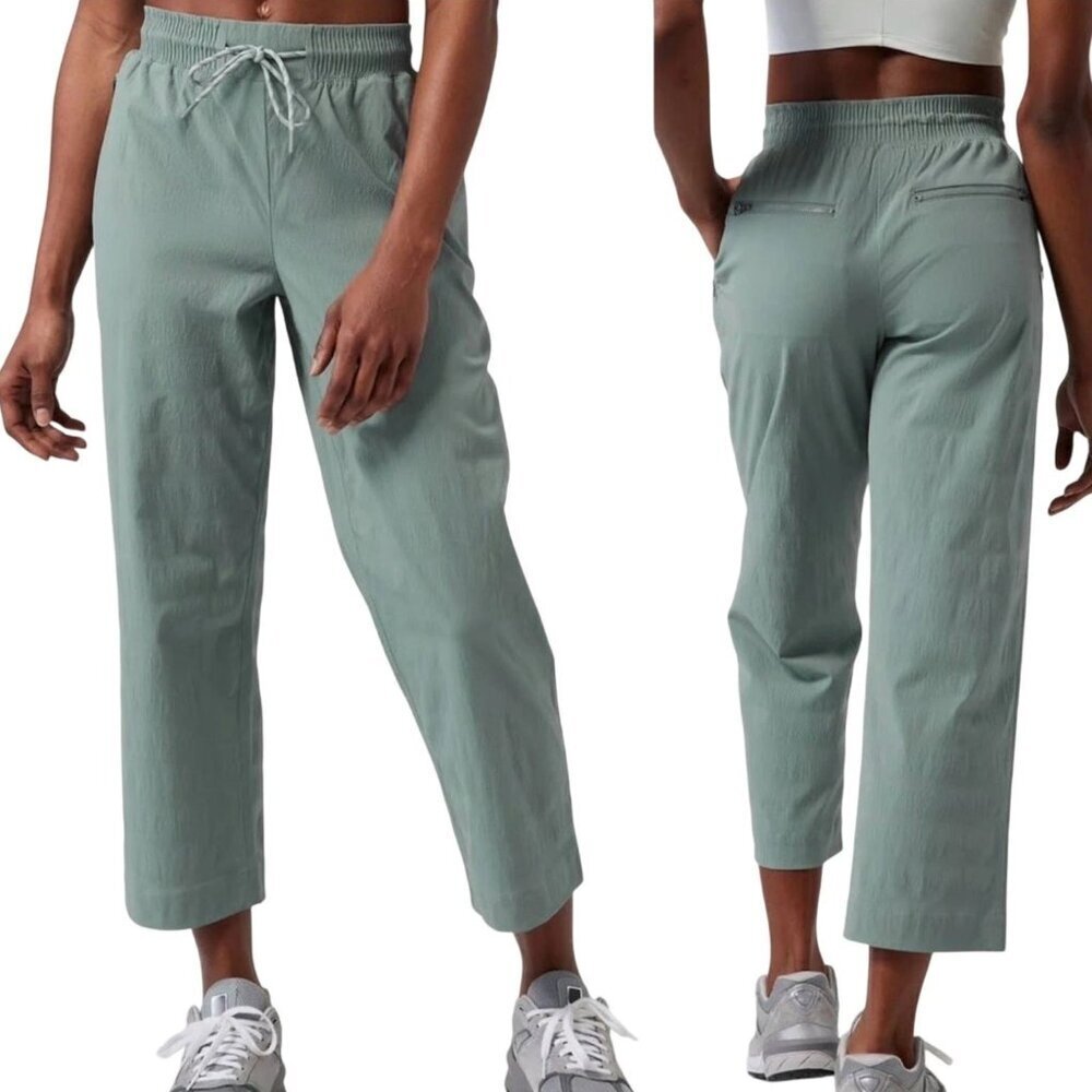 Athleta Minimalistic Green Trekkie Straight Crop Pants Size 8 - 47986
